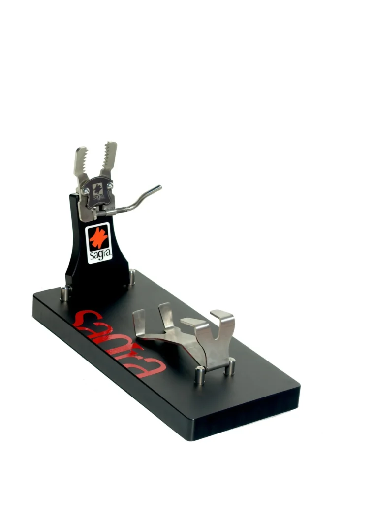 Modelo del jamonero Mandibular plegable negro Sagra 01B